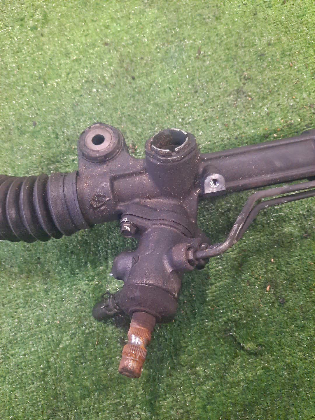 Рулевая рейка передняя TOYOTA WINDOM MCV30 1MZ-FE 3 ракурс