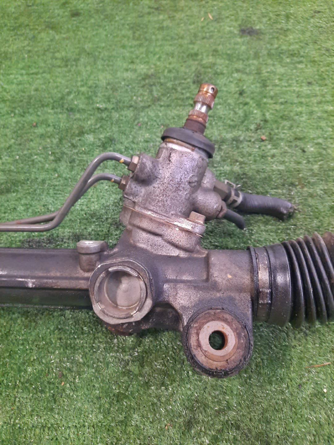 Рулевая рейка передняя TOYOTA WINDOM MCV30 1MZ-FE 3 ракурс