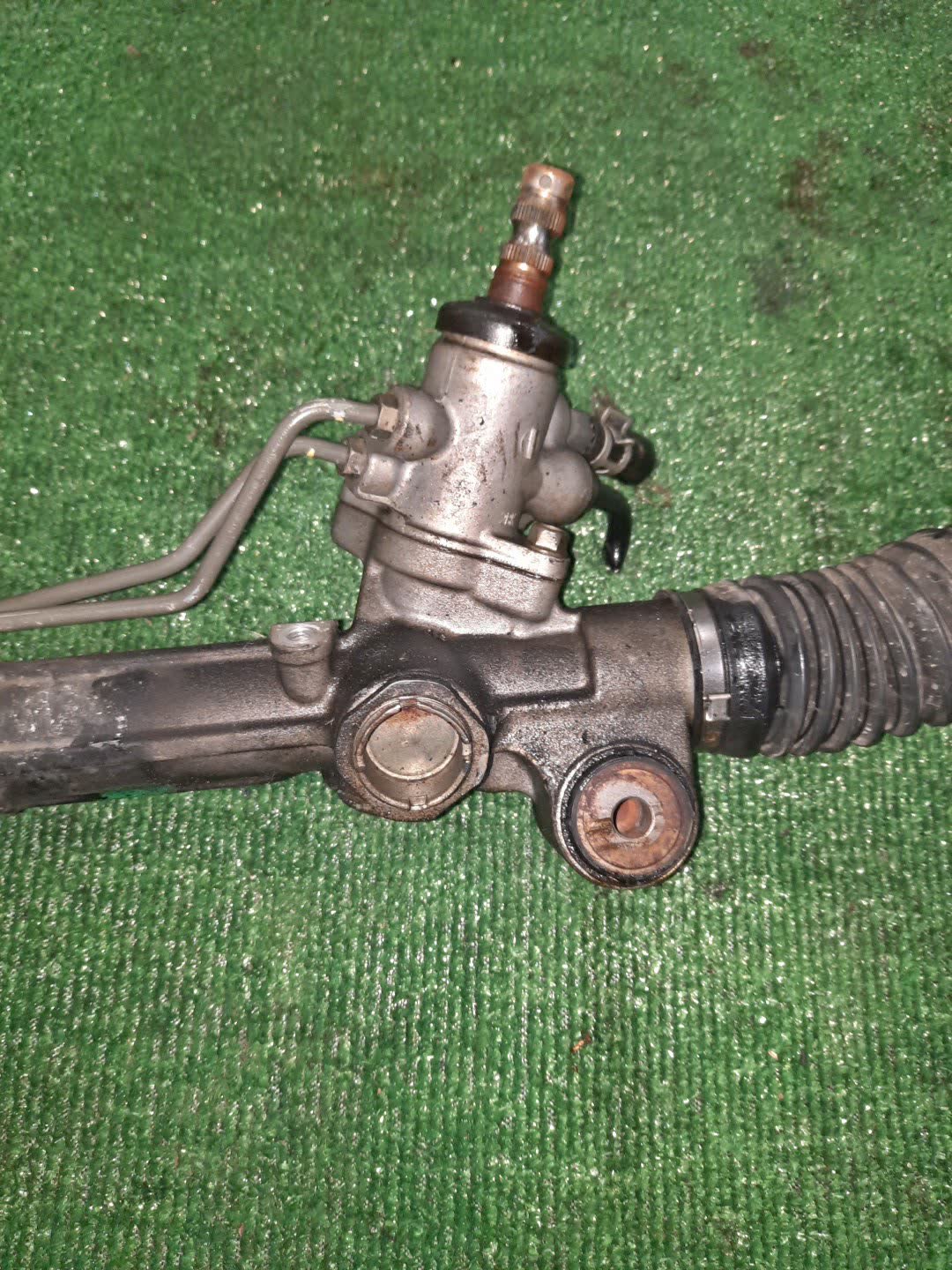 Рулевая рейка передняя TOYOTA WINDOM MCV30 1MZ-FE 3 ракурс