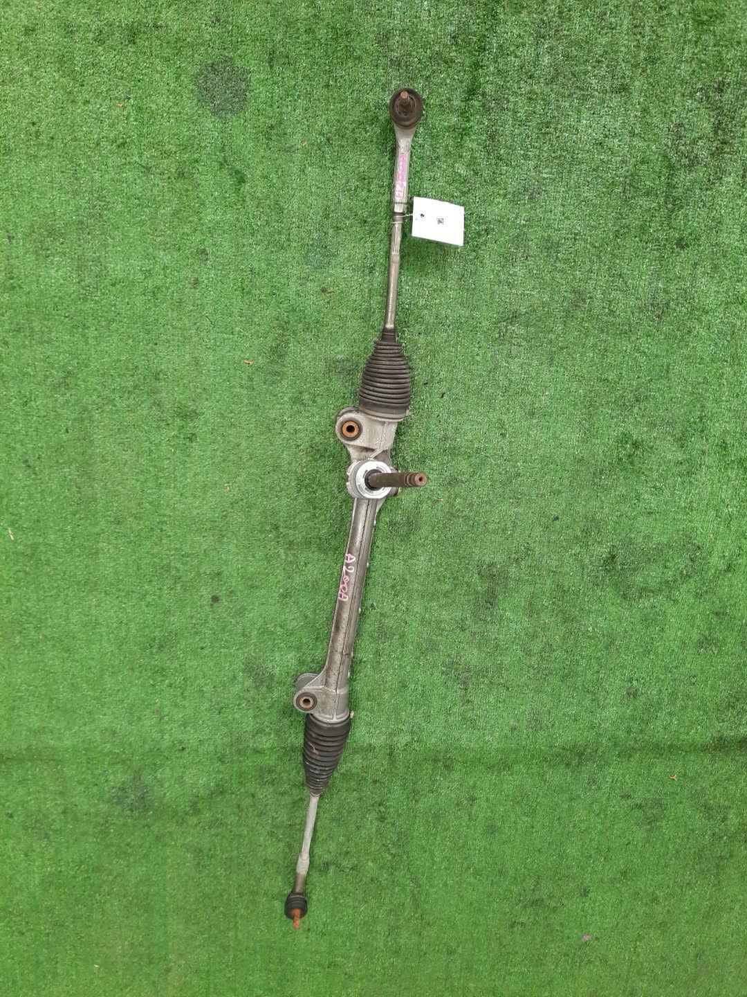 Рулевая рейка передняя  TOYOTA RAIZE, ROCKY A200A, A210A, A201A, A202A, A200S, A210S, A202S, A201S 1KR-VET, WA-VE, WA-VEX 1 ракурс