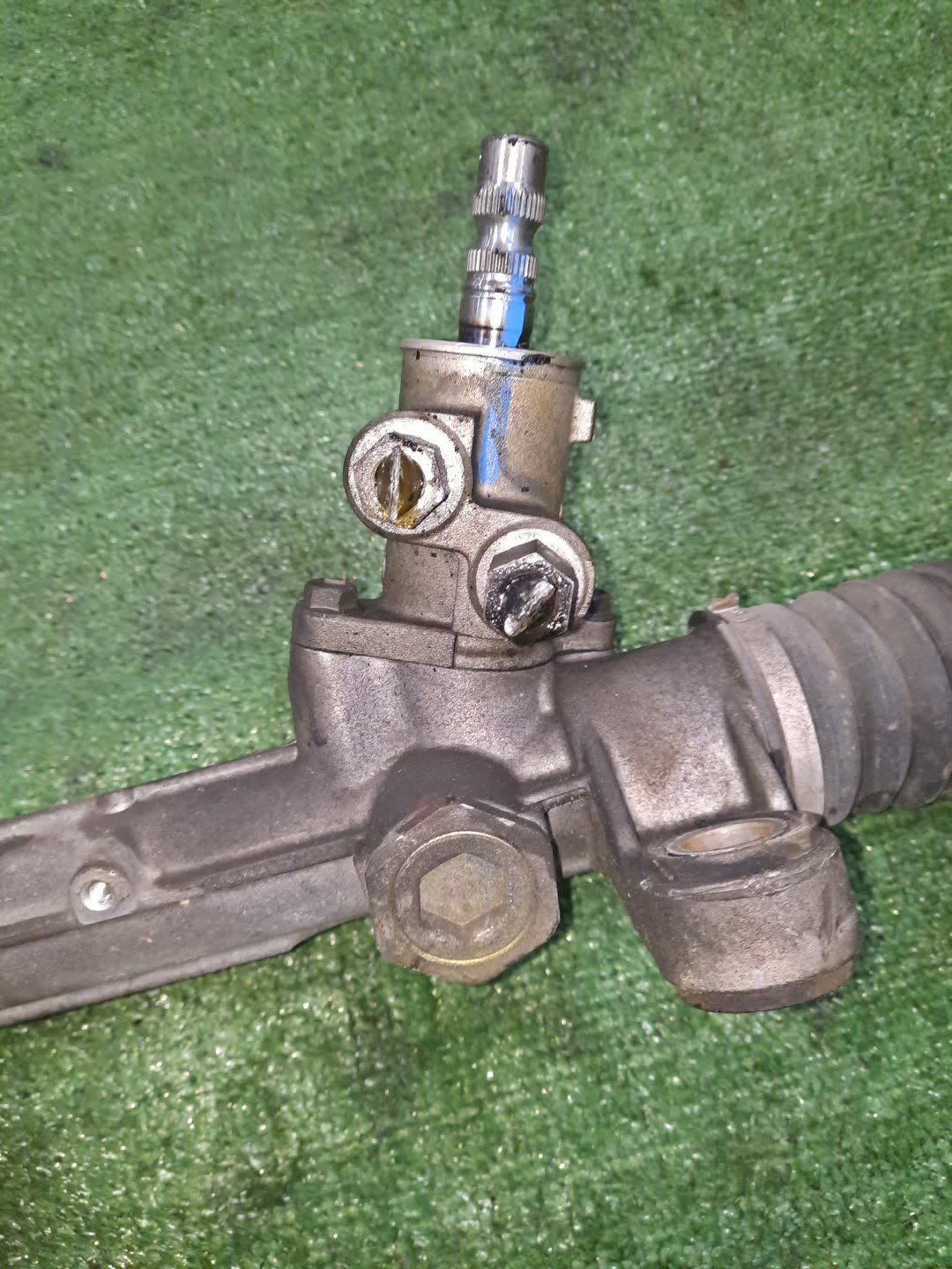 Рулевая рейка передняя TOYOTA VOLTZ ZZE136, ZZE137 1ZZ-FE, 2ZZ-GE 3 ракурс