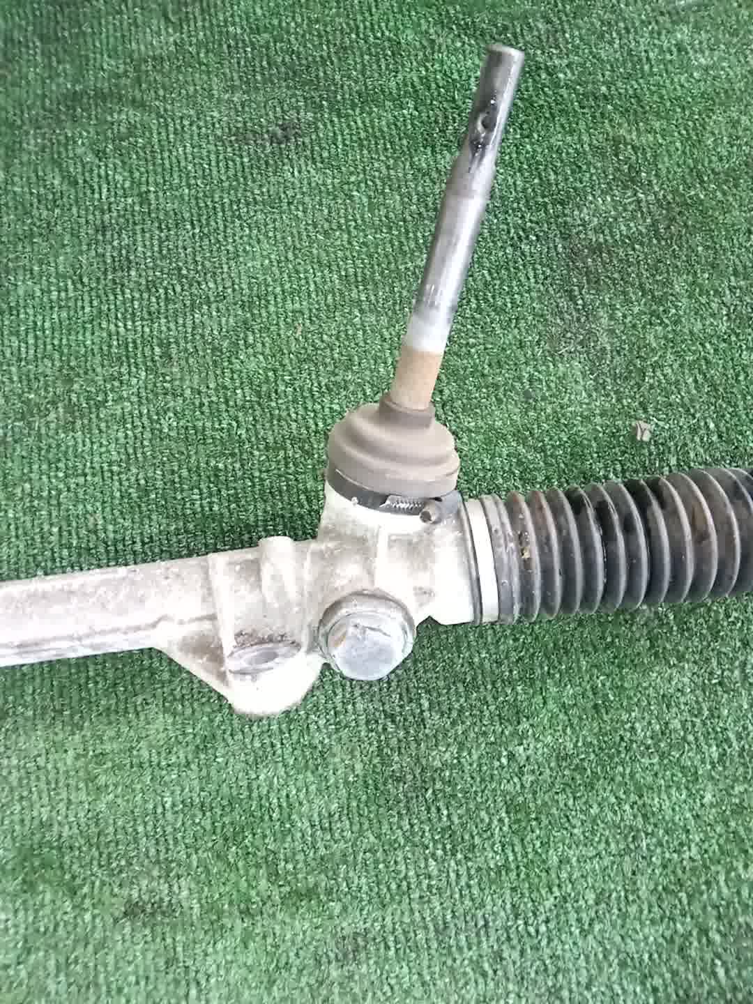 Рулевая рейка передняя NISSAN DUALIS J10, KNJ10, KJ10, NJ10 MR20DE 3 ракурс