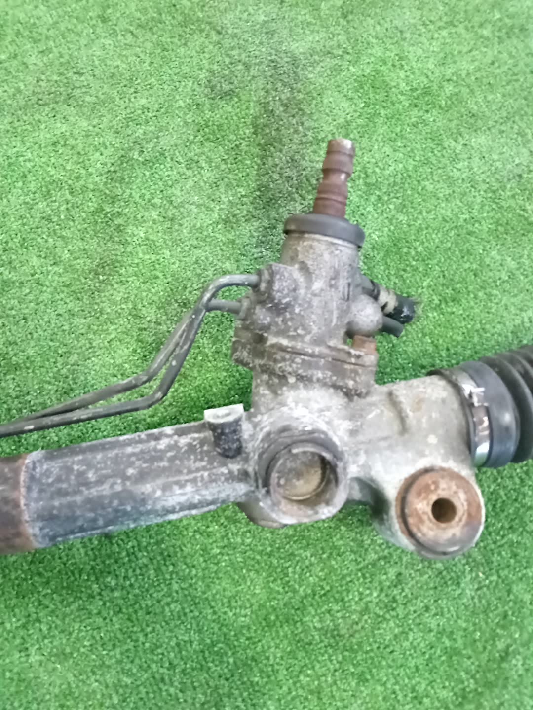 Рулевая рейка передняя TOYOTA WINDOM MCV30 1MZ-FE 3 ракурс