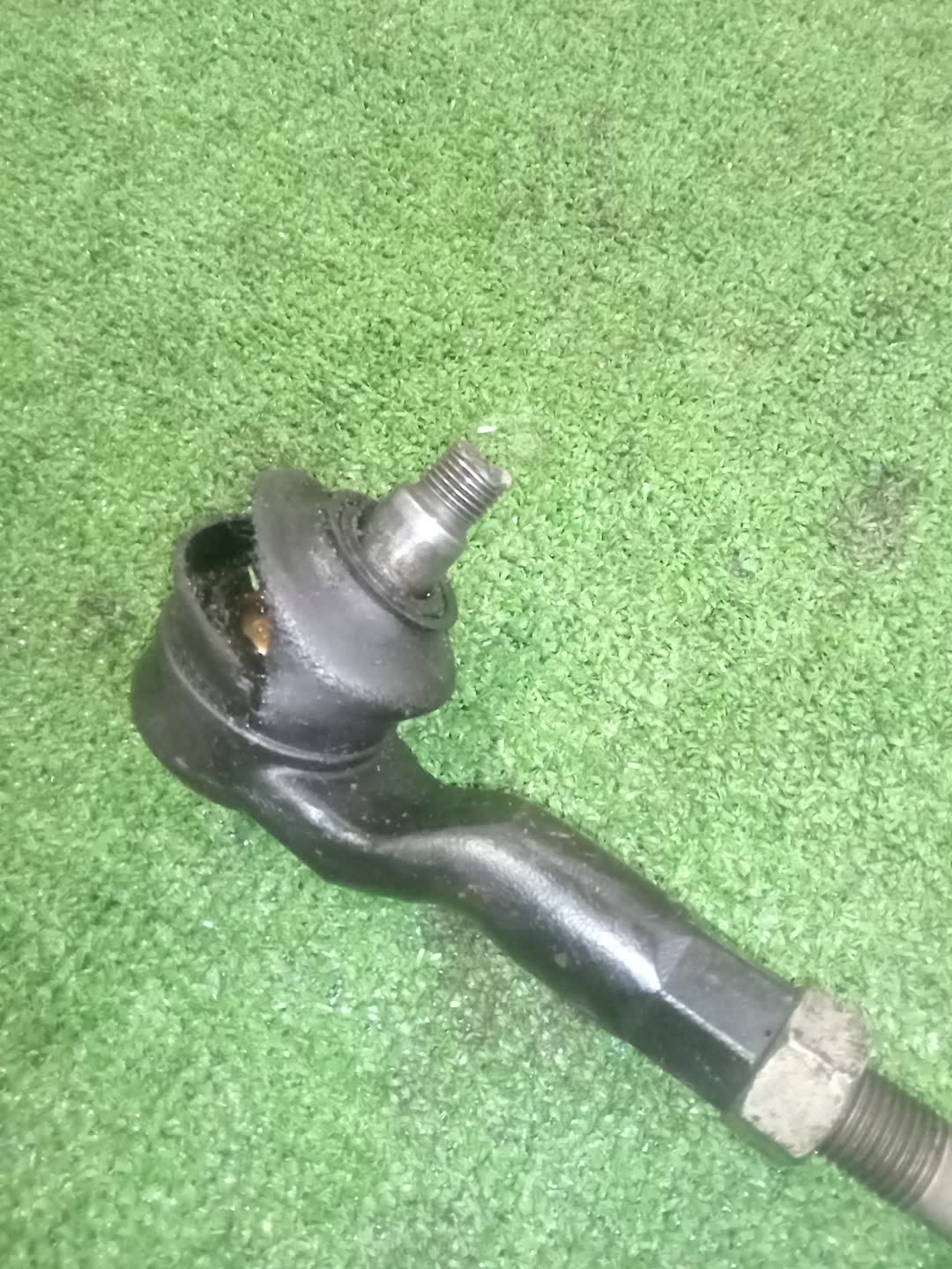Рулевая рейка передняя MAZDA BONGO, TITAN SK22T, SK82V, SK82T, SK22V, SKF2V, SKP2V, SKP2L, SKP2T, SKF2T, SY56T R2, F8, RF-T, L8, WL 4 ракурс