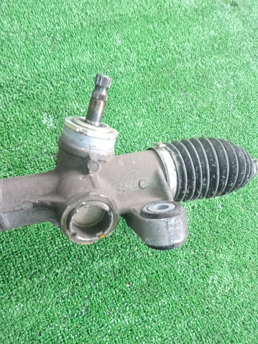 Рулевая рейка передняя TOYOTA COROLLA, COROLLA SPACIO, COROLLA FIELDER, ALLEX, COROLLA RUNX, WILL VS NZE121, NZE120, NZE121N, NZE121G, ZZE122, NZE127 1NZ-FE, 2NZ-FE, 1ZZ-FE 3 ракурс