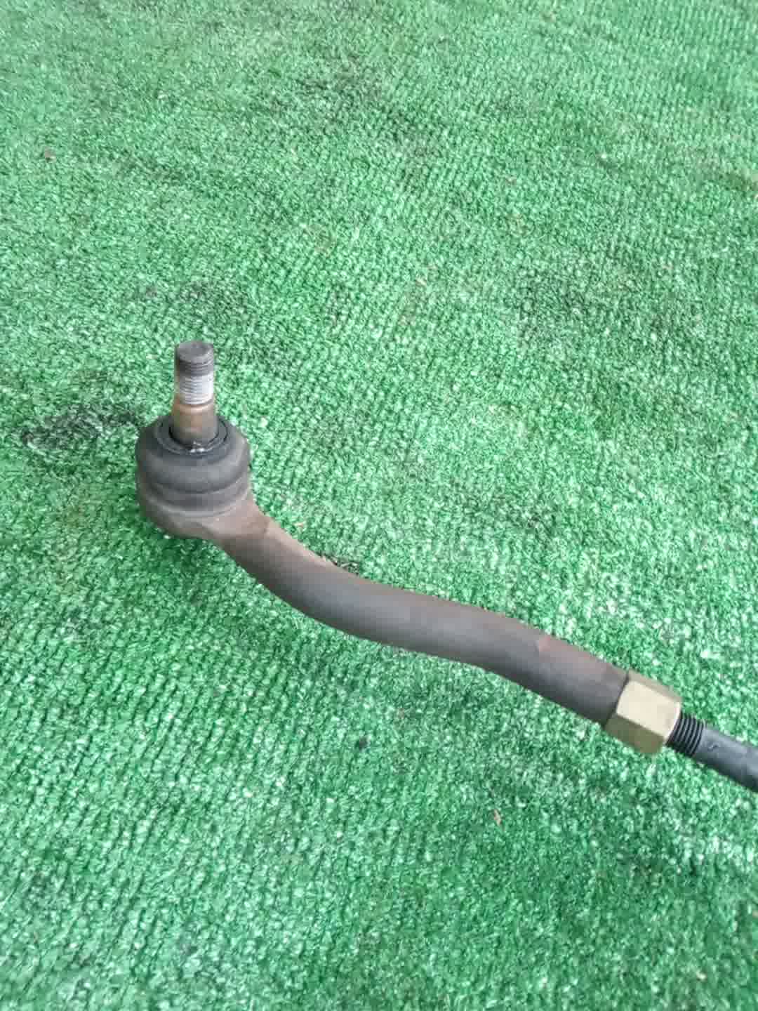 Рулевая рейка передняя NISSAN PRESAGE TNU31 QR25DE 2 ракурс