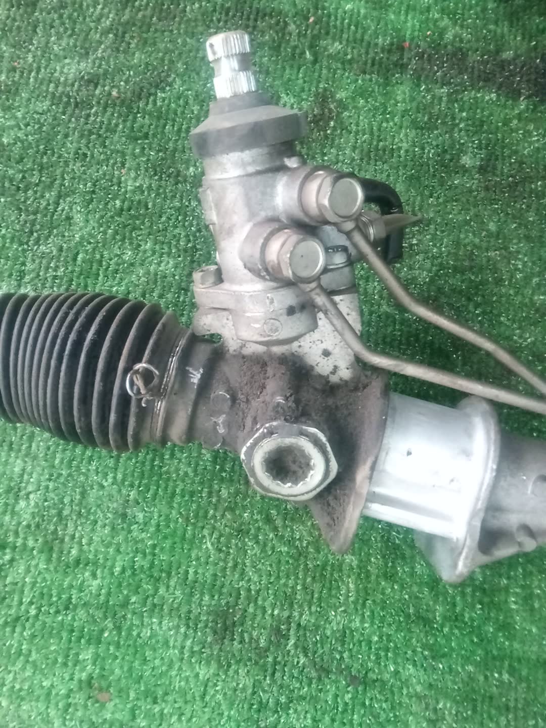 Рулевая рейка передняя MAZDA BONGO SLP2V L8 3 ракурс