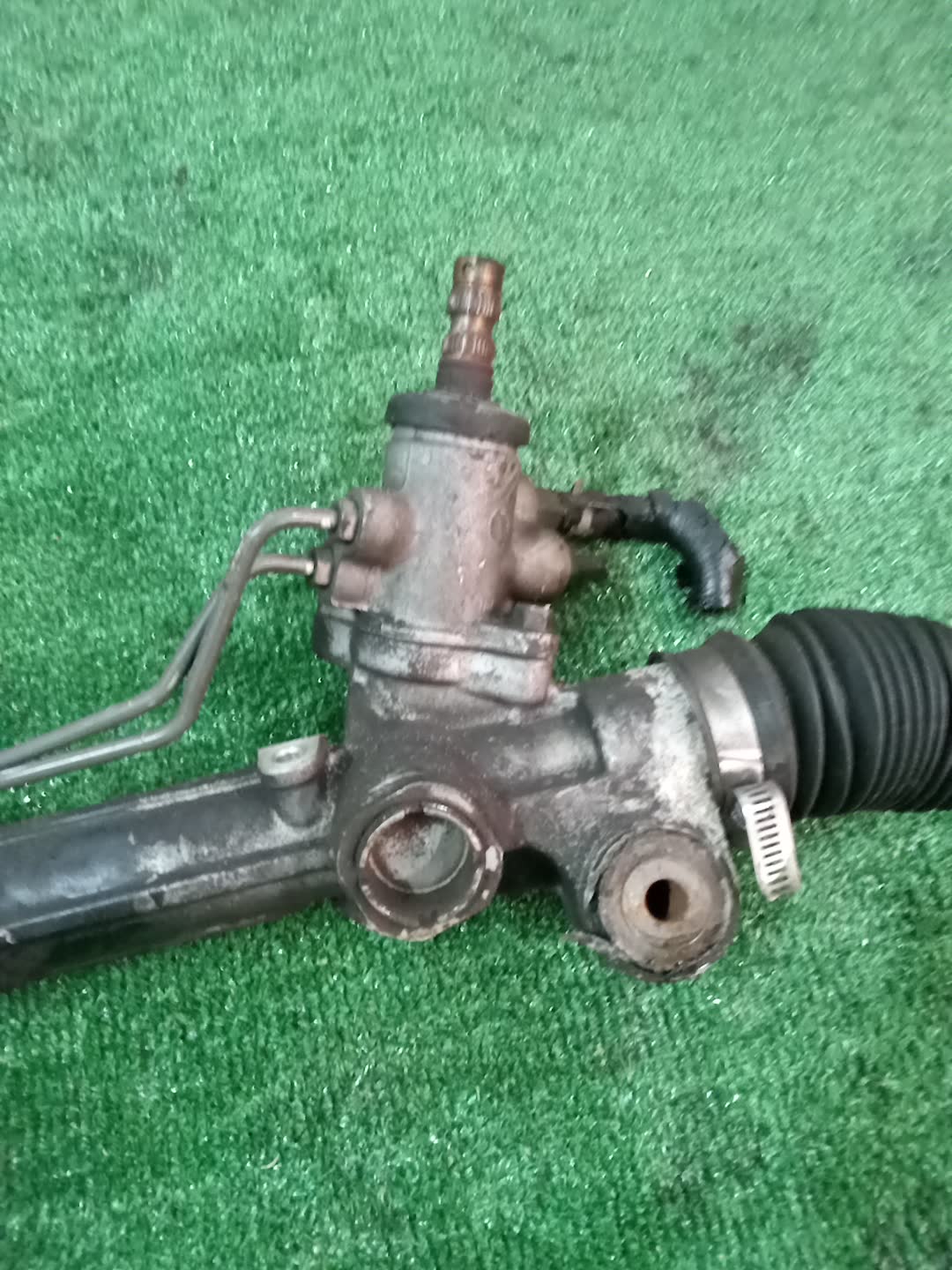 Рулевая рейка передняя TOYOTA WINDOM MCV30 1MZ-FE 3 ракурс