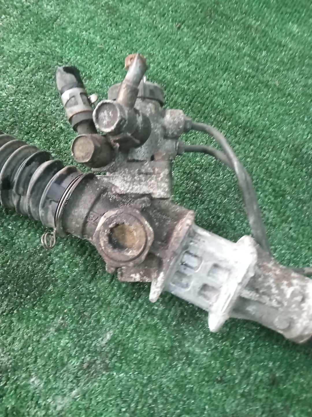 Рулевая рейка передняя SUZUKI ESCUDO, GRAND ESCUDO TD62W, TD32W, TA02W, TX92W, TD02W, TA52W, TL52W, TD52W H25A, RF-T, G16A, H27A, J20A 3 ракурс