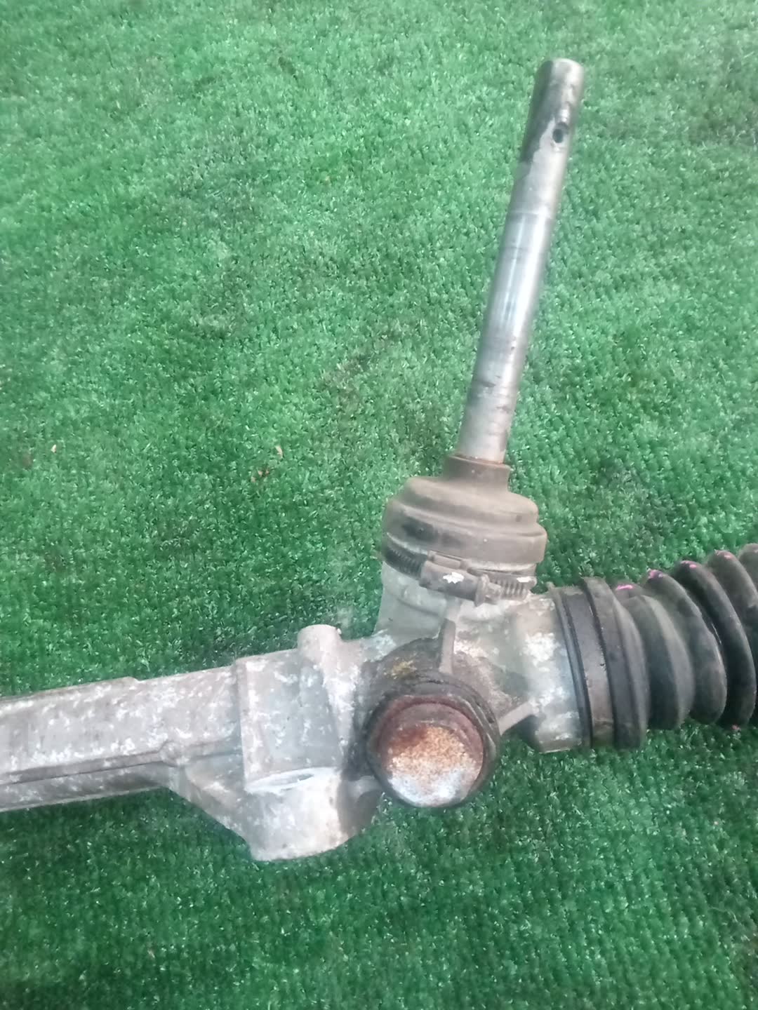 Рулевая рейка передняя NISSAN DUALIS J10, KNJ10, KJ10, NJ10 MR20DE 3 ракурс