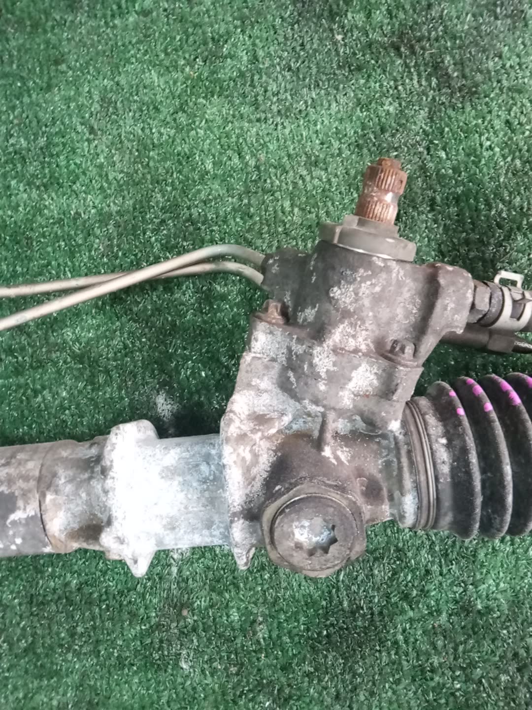 Рулевая рейка передняя NISSAN RNESSA N30 SR20DE 3 ракурс