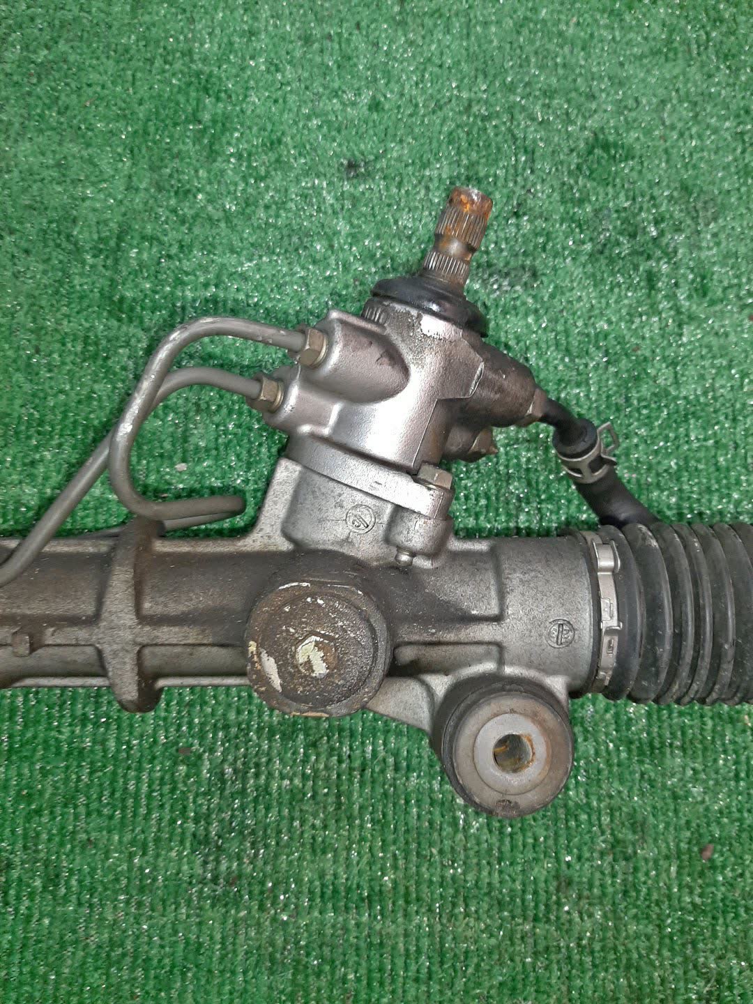 Рулевая рейка передняя TOYOTA WINDOM MCV30 1MZ-FE 3 ракурс