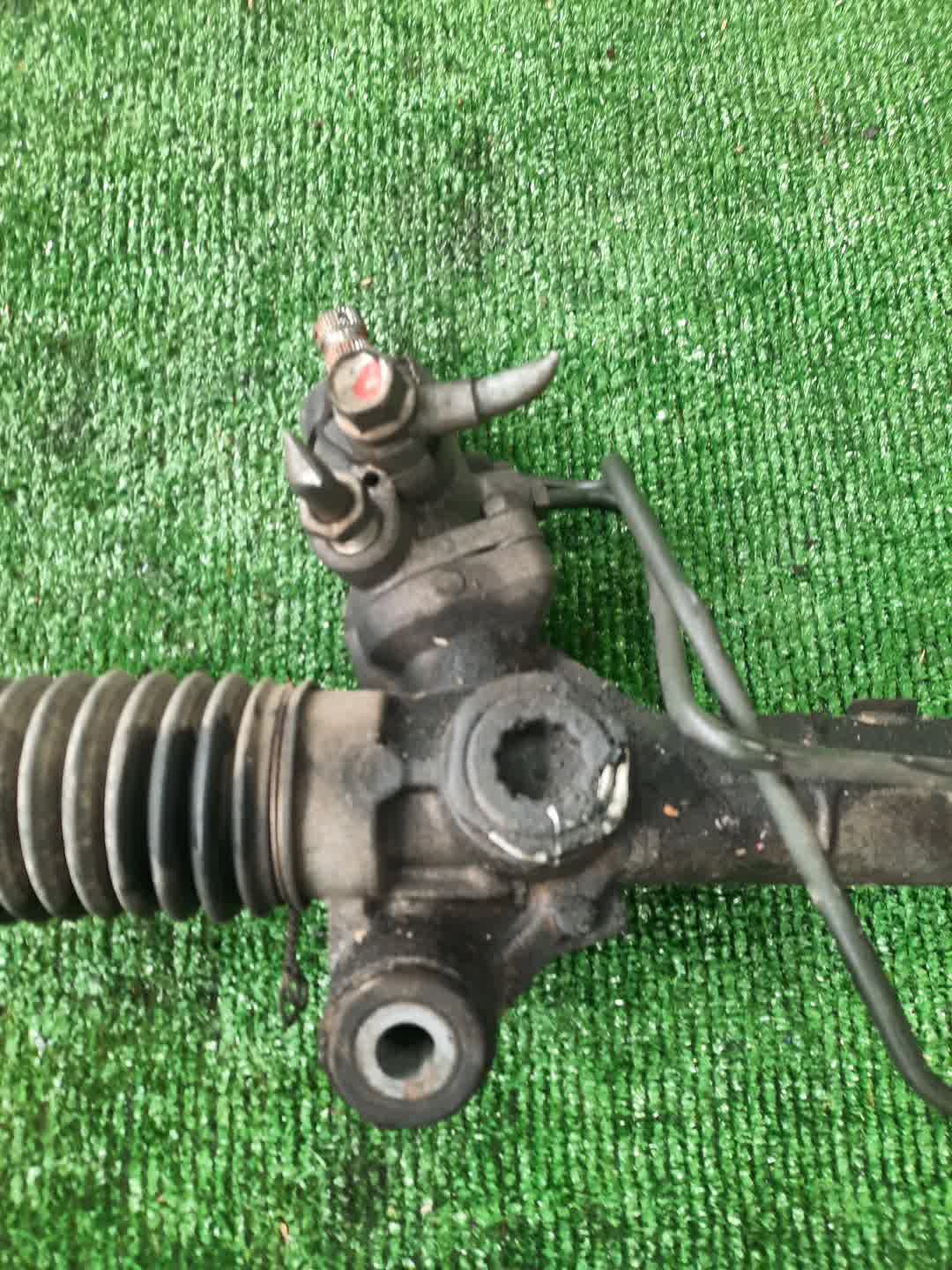 Рулевая рейка передняя SUZUKI ESCUDO TD94W, TD54W, TDA4W H27A, J20A, J24B 3 ракурс