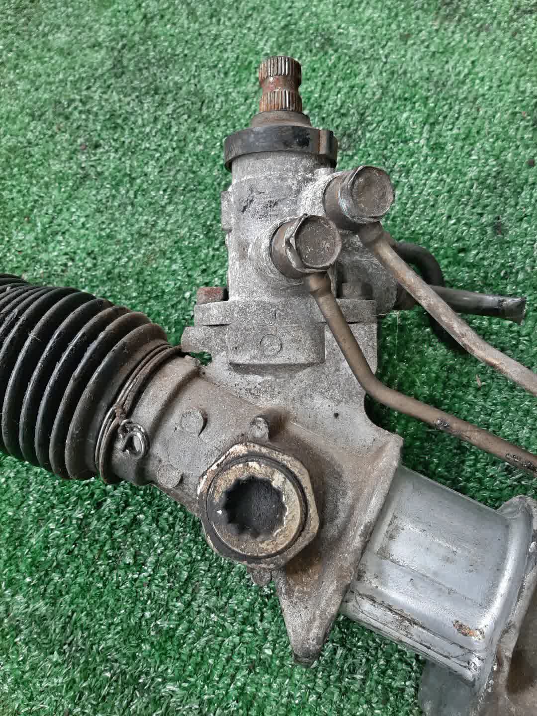 Рулевая рейка передняя MAZDA BONGO, TITAN SK22T, SK82V, SK82T, SK22V, SKF2V, SKP2V, SKP2L, SKP2T, SKF2T, SY56T R2, F8, RF-T, L8, WL 3 ракурс