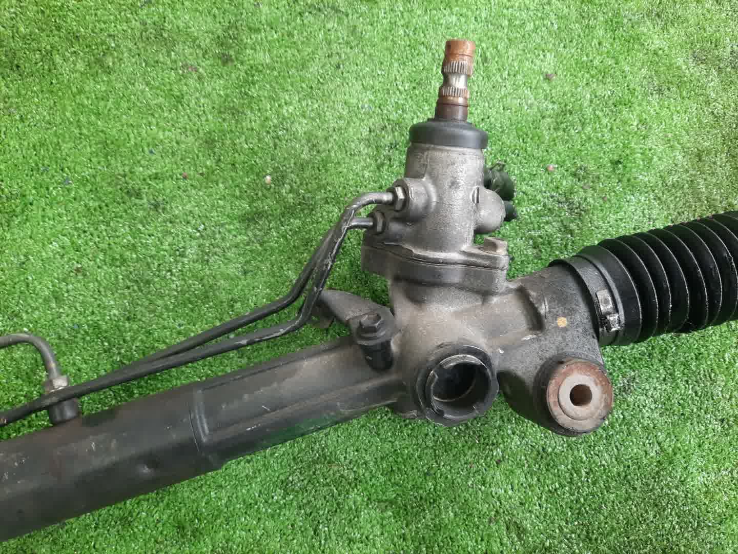 Рулевая рейка передняя TOYOTA WINDOM MCV30 1MZ-FE 3 ракурс