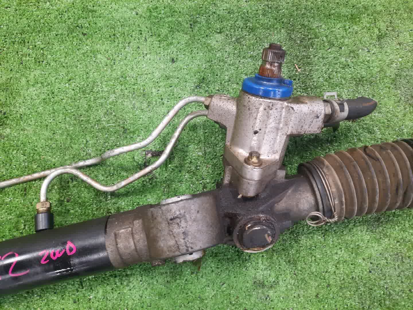 Рулевая рейка передняя NISSAN PRIMERA P12, QP12, TP12, HP12, RP12, WTP12, WHP12, WRP12 QR20DE, QG18DE, SR20VE, QR25DD 3 ракурс