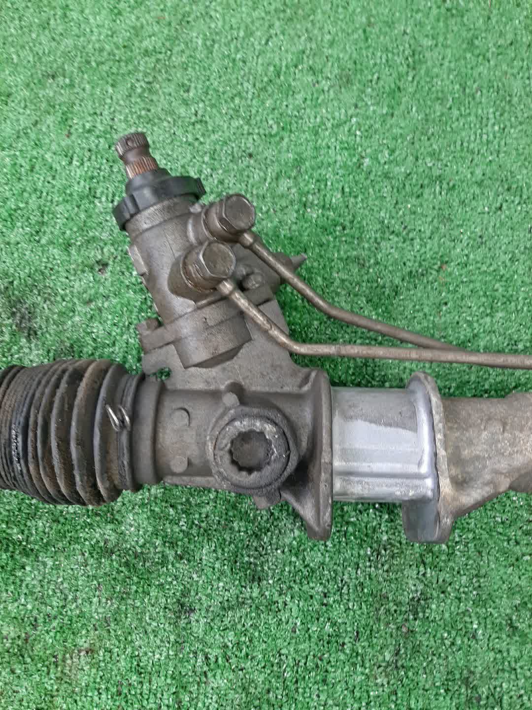Рулевая рейка передняя MAZDA BONGO SKF2V RF 3 ракурс