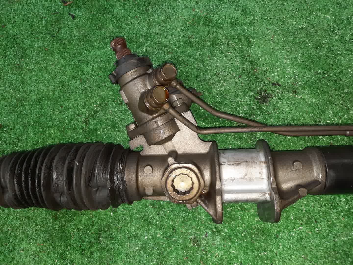 Рулевая рейка передняя MAZDA BONGO, TITAN SK22T, SK82V, SK82T, SK22V, SKF2V, SKP2V, SKP2L, SKP2T, SKF2T, SY56T R2, F8, RF-T, L8, WL 3 ракурс