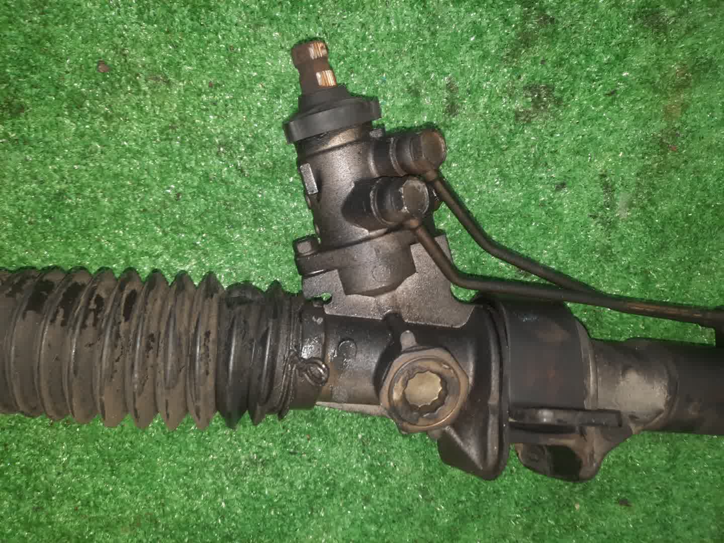 Рулевая рейка передняя MAZDA BONGO, TITAN SK22T, SK82V, SK82T, SK22V, SKF2V, SKP2V, SKP2L, SKP2T, SKF2T, SY56T R2, F8, RF-T, L8, WL 3 ракурс