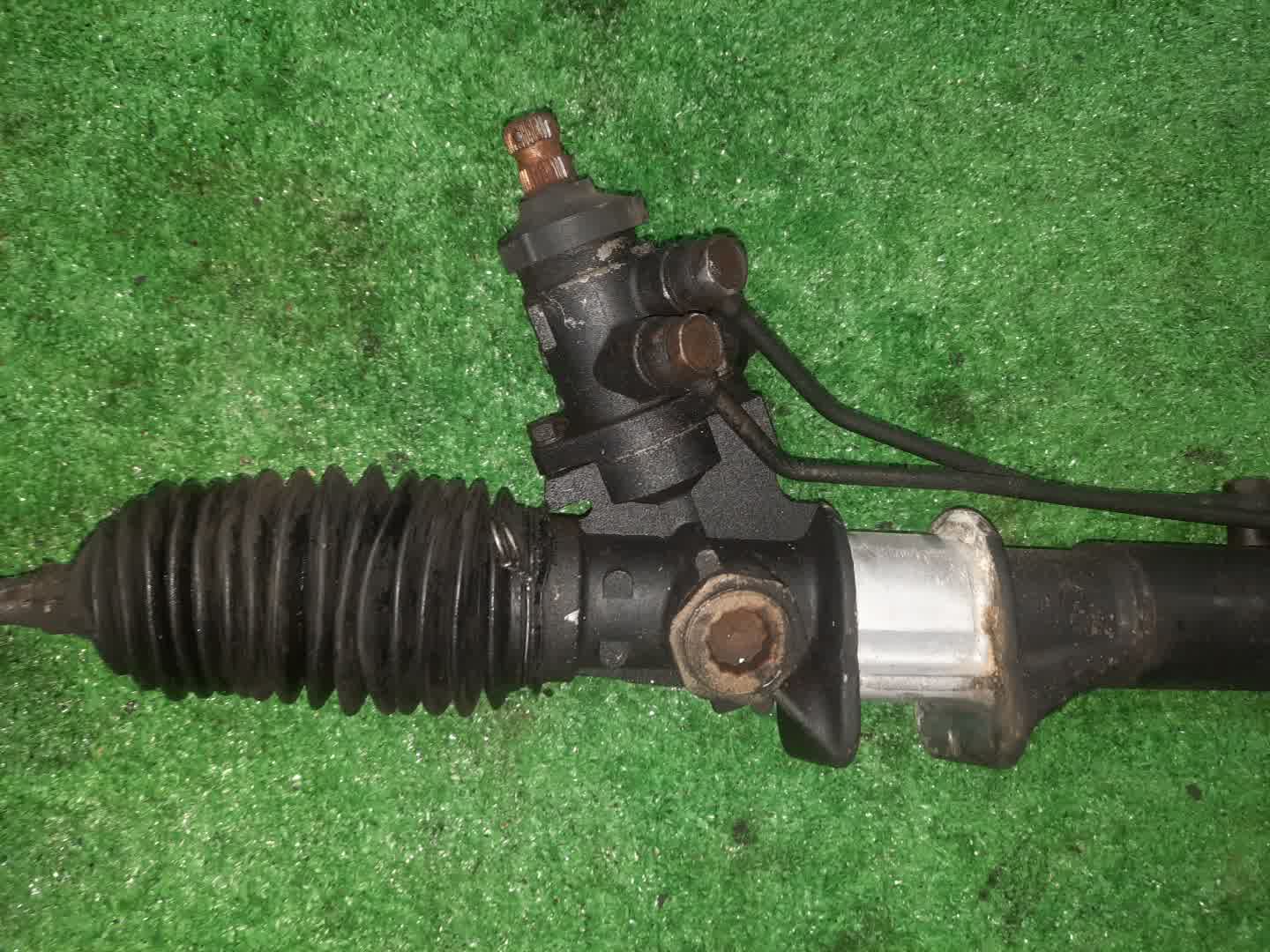 Рулевая рейка передняя MAZDA BONGO, TITAN SK22T, SK82V, SK82T, SK22V, SKF2V, SKP2V, SKP2L, SKP2T, SKF2T, SY56T R2, F8, RF-T, L8, WL 3 ракурс