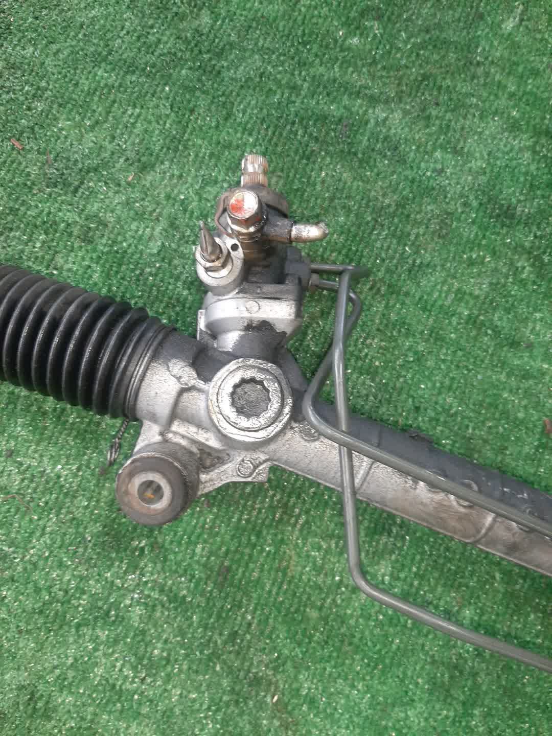 Рулевая рейка передняя SUZUKI ESCUDO TD94W, TD54W, TDA4W H27A, J20A, J24B 3 ракурс