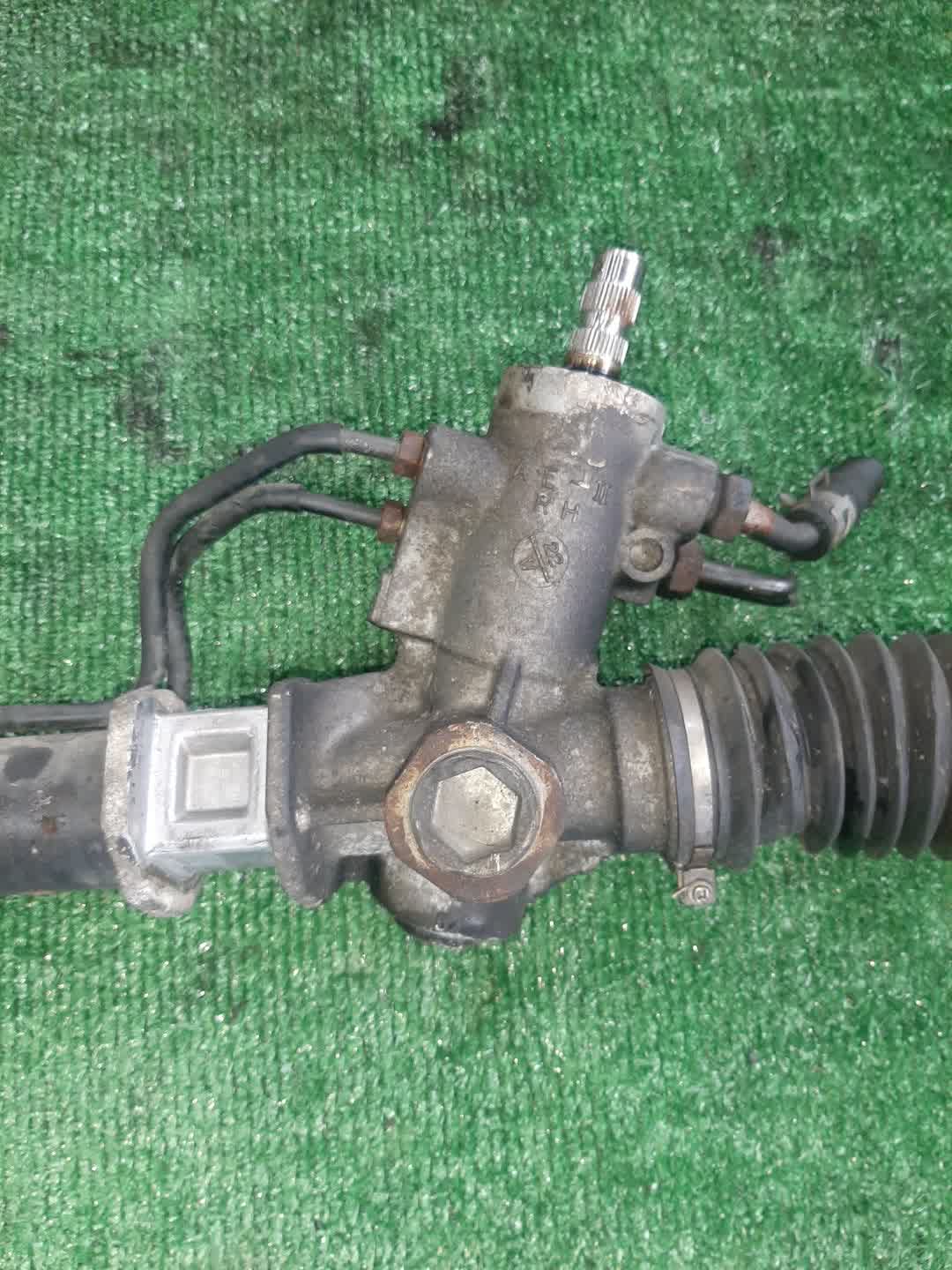 Рулевая рейка передняя TOYOTA SPRINTER EE111 4E-FE 3 ракурс