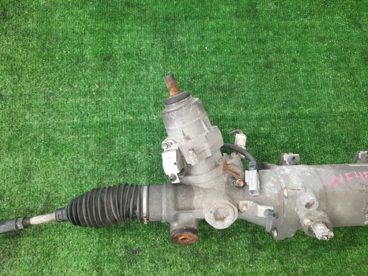 Рулевая рейка передняя LEXUS LS600h UVF45 2UR-FSE 3 ракурс