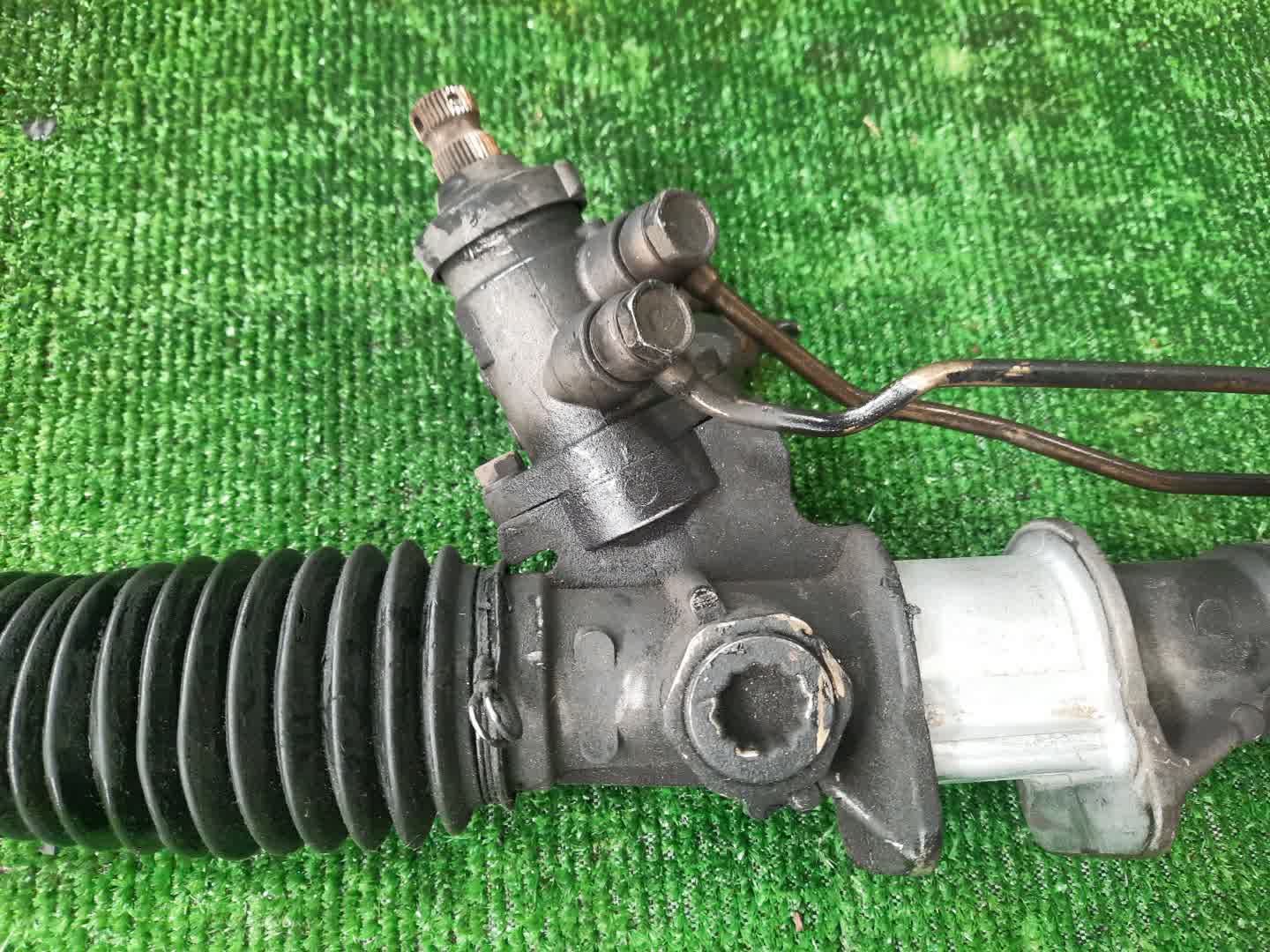 Рулевая рейка передняя MAZDA BONGO, TITAN SK22T, SK82V, SK82T, SK22V, SKF2V, SKP2V, SKP2L, SKP2T, SKF2T, SY56T R2, F8, RF-T, L8, WL 3 ракурс