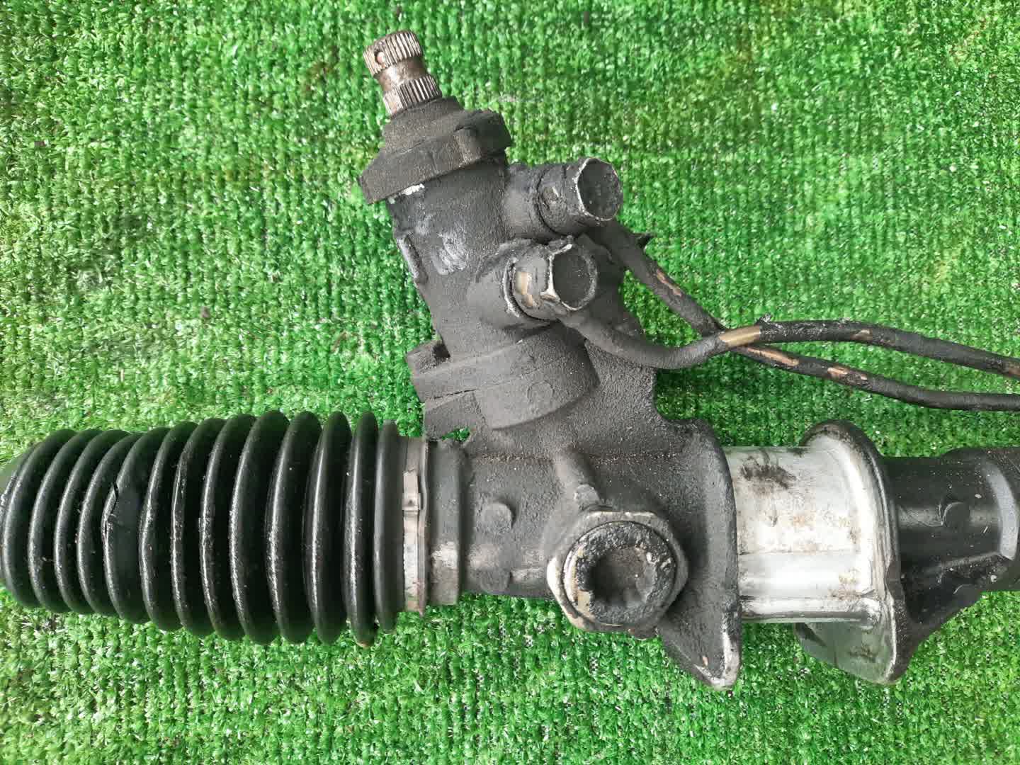 Рулевая рейка передняя MAZDA BONGO, TITAN SK22T, SK82V, SK82T, SK22V, SKF2V, SKP2V, SKP2L, SKP2T, SKF2T, SY56T R2, F8, RF-T, L8, WL 3 ракурс