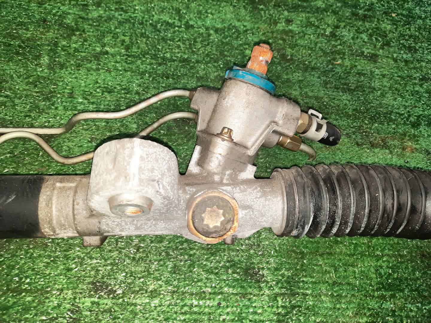 Рулевая рейка передняя NISSAN PRIMERA P12, QP12, TP12, HP12, RP12, WTP12, WHP12, WRP12 QR20DE, QG18DE, SR20VE, QR25DD 3 ракурс Рулевая рейка передняя NISSAN PRIMERA P12, QP12, TP12, HP12, RP12, WTP12, WHP12, WRP12 QR20DE, QG18DE, SR20VE, QR25DD 3 ракурс