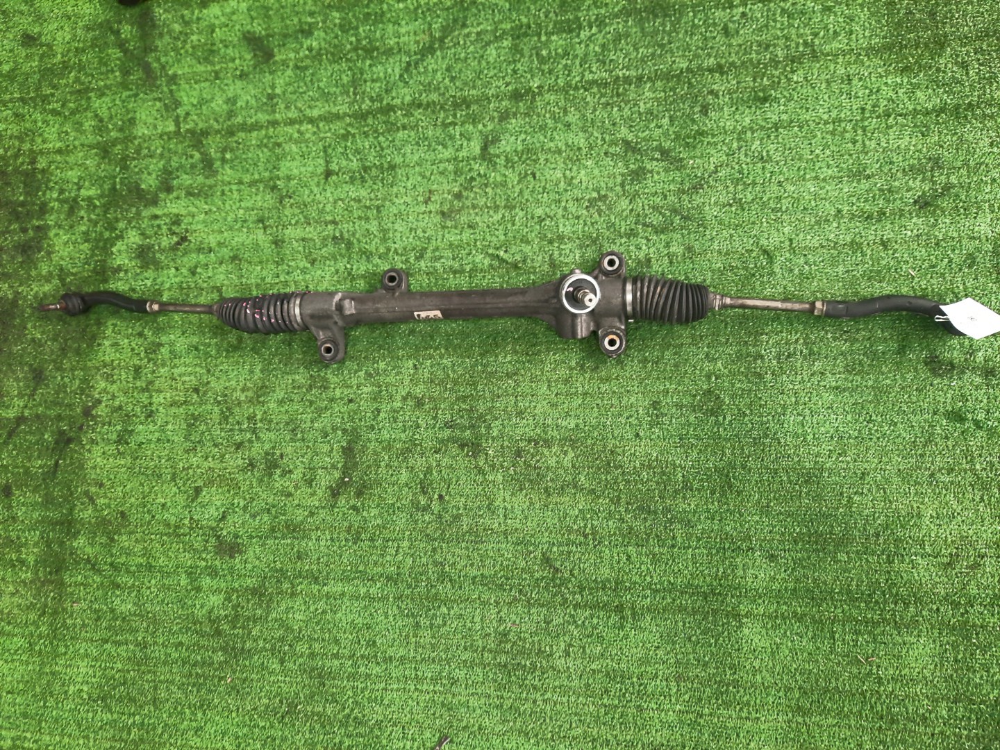 Рулевая рейка передняя TOYOTA COROLLA FIELDER, COROLLA  AXIO ZRE142G, NZE141G, NZE141, ZRE142 2ZR-FAE, 2ZR-FE, 1NZ-FE 1 ракурс
