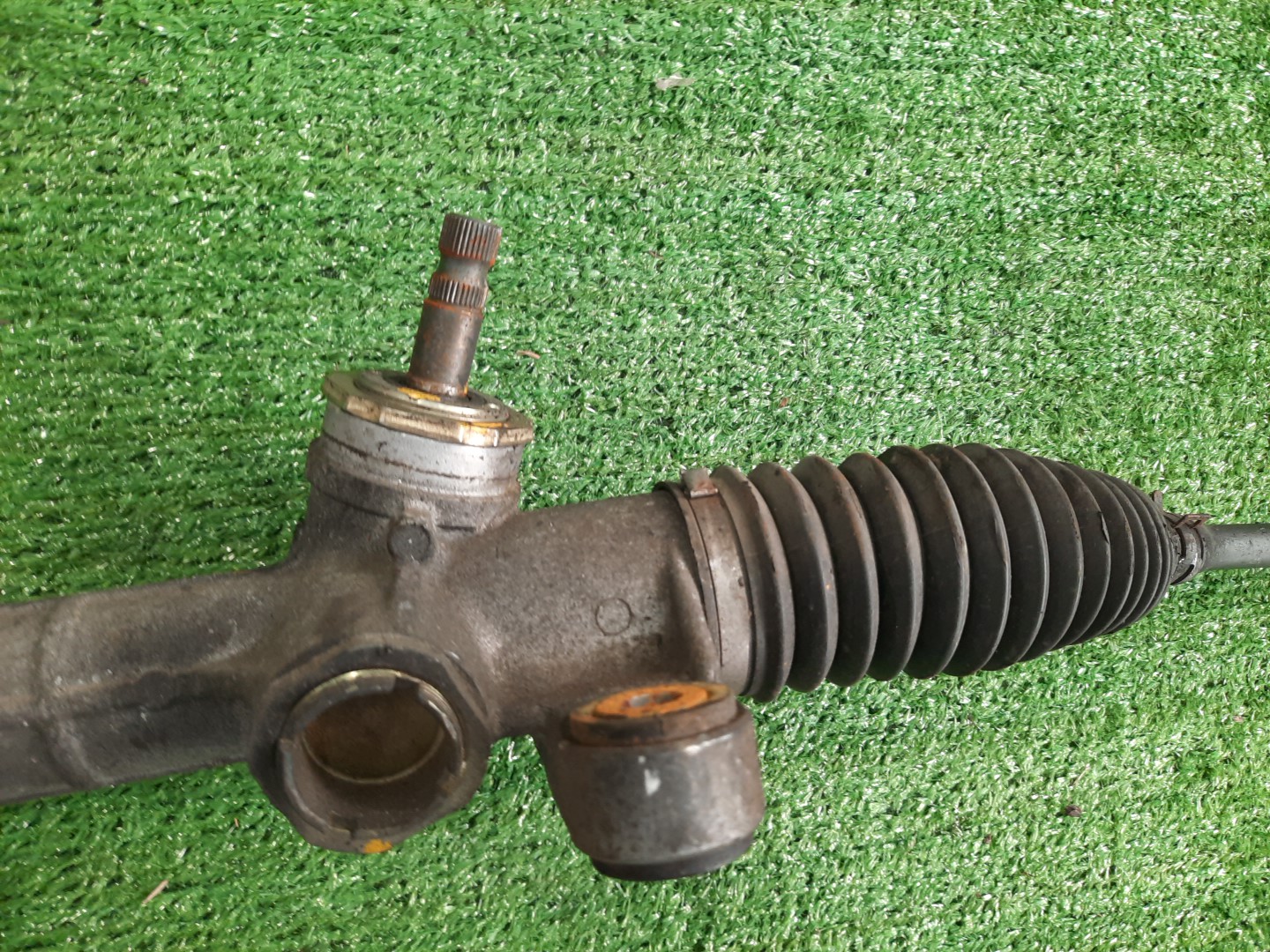Рулевая рейка передняя TOYOTA COROLLA, COROLLA SPACIO, COROLLA FIELDER, ALLEX, COROLLA RUNX, WILL VS NZE121, NZE120, NZE121N, NZE121G, ZZE122, NZE127 1NZ-FE, 2NZ-FE, 1ZZ-FE 3 ракурс