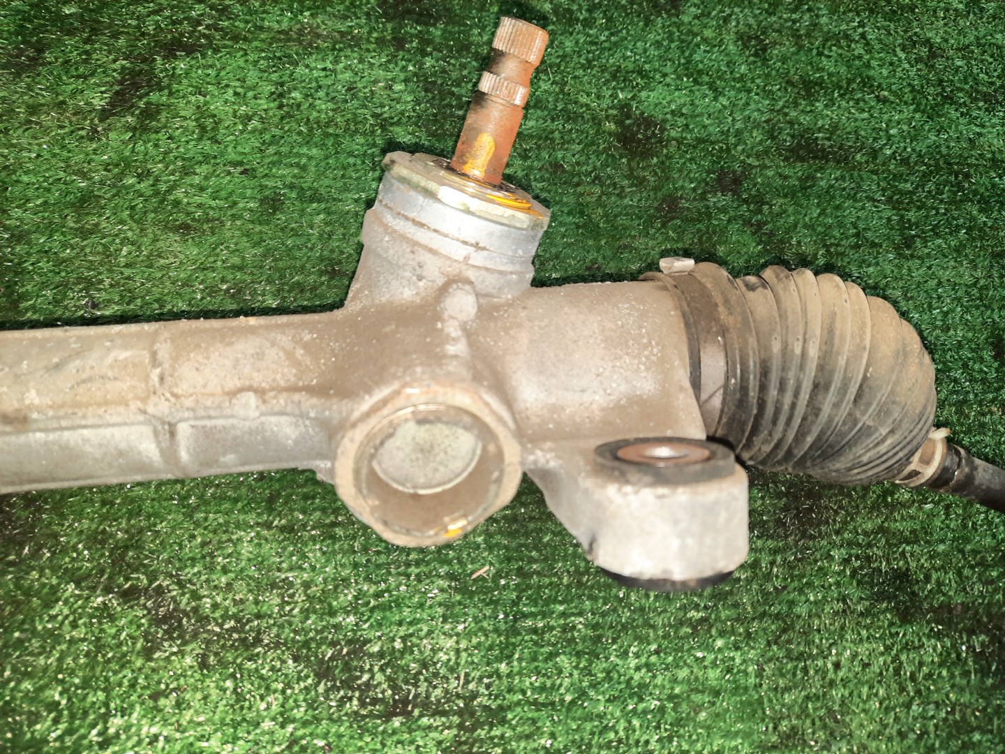 Рулевая рейка передняя TOYOTA COROLLA, COROLLA SPACIO, COROLLA FIELDER, ALLEX, COROLLA RUNX, WILL VS NZE121, NZE120, NZE121N, NZE121G, ZZE122, NZE127 1NZ-FE, 2NZ-FE, 1ZZ-FE 3 ракурс