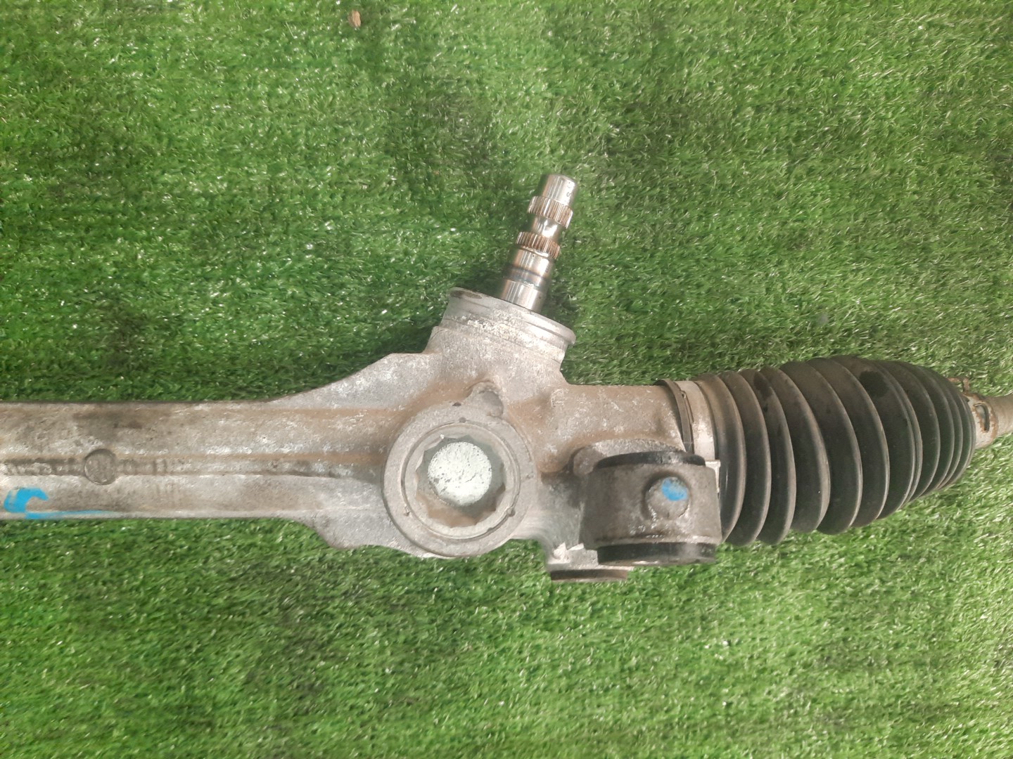 Рулевая рейка передняя TOYOTA COROLLA FIELDER, COROLLA  AXIO ZRE142G, NZE141G, NZE141, ZRE142 2ZR-FAE, 2ZR-FE, 1NZ-FE 3 ракурс