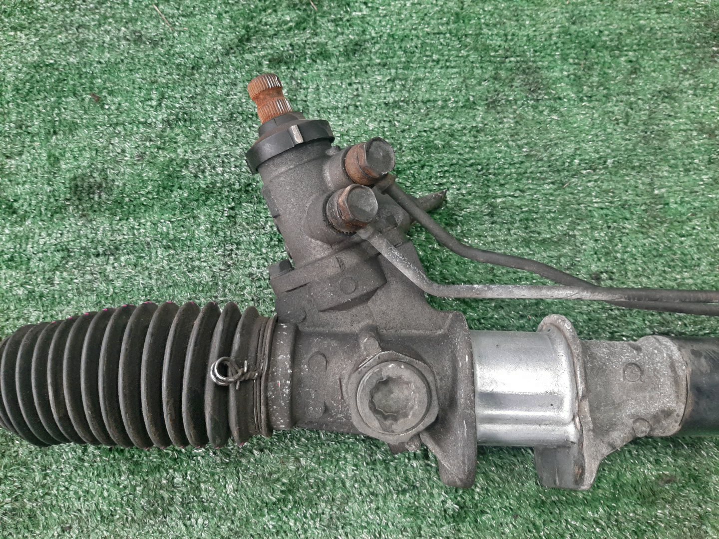 Рулевая рейка передняя MAZDA BONGO, TITAN SK22T, SK82V, SK82T, SK22V, SKF2V, SKP2V, SKP2L, SKP2T, SKF2T, SY56T R2, F8, RF-T, L8, WL 3 ракурс