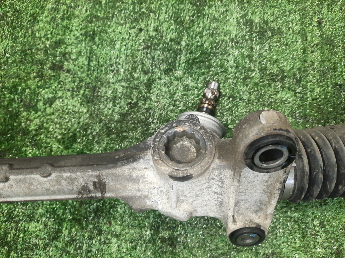 Рулевая рейка передняя TOYOTA COROLLA FIELDER, COROLLA  AXIO ZRE142G, NZE141G, NZE141, ZRE142 2ZR-FAE, 2ZR-FE, 1NZ-FE 3 ракурс