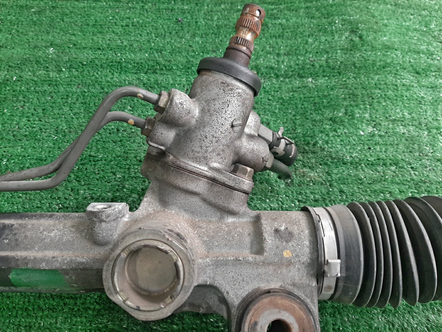 Рулевая рейка передняя TOYOTA WINDOM MCV30 1MZ-FE 5 ракурс