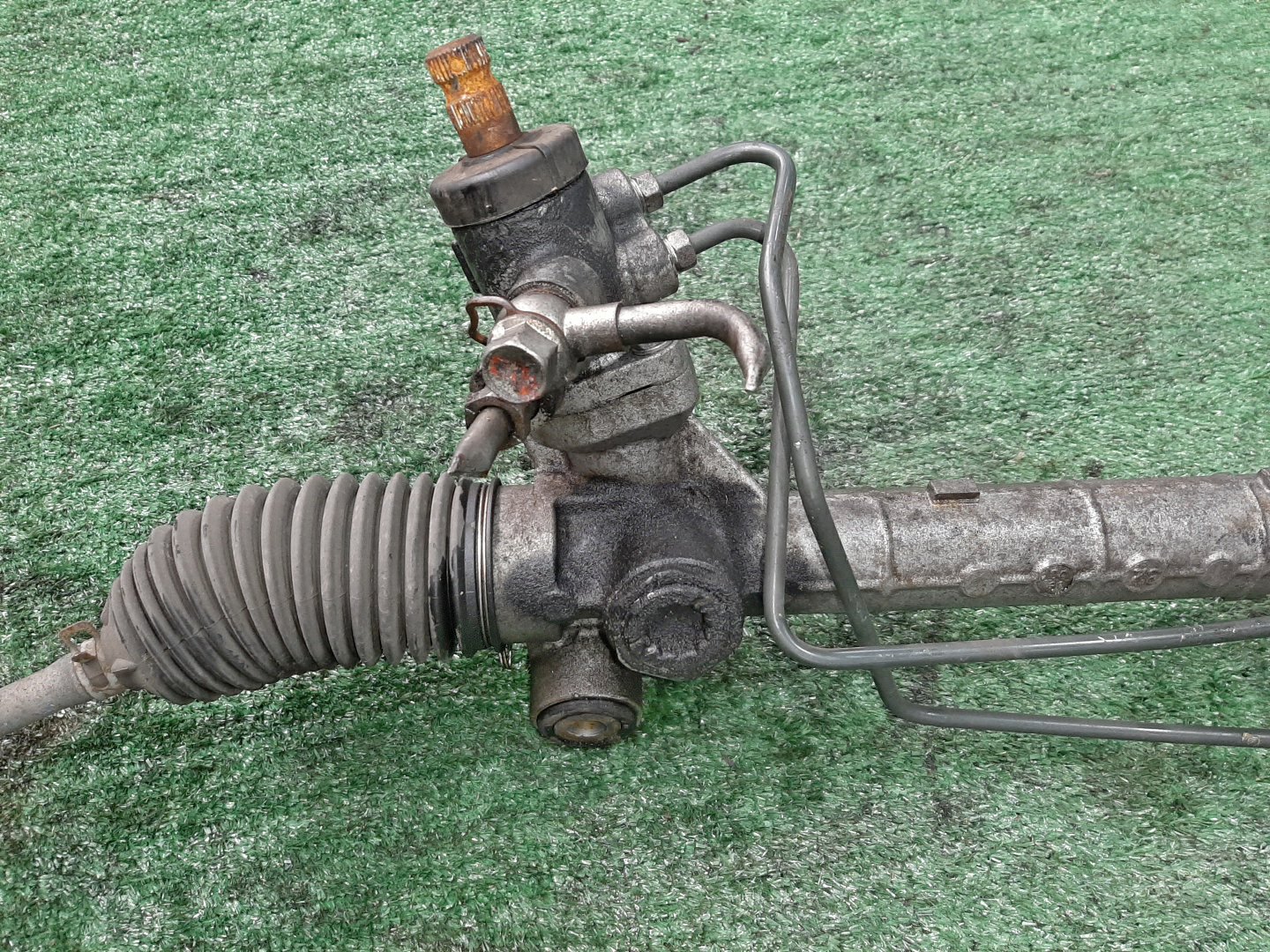Рулевая рейка передняя SUZUKI ESCUDO TD94W, TD54W, TDA4W H27A, J20A, J24B 3 ракурс