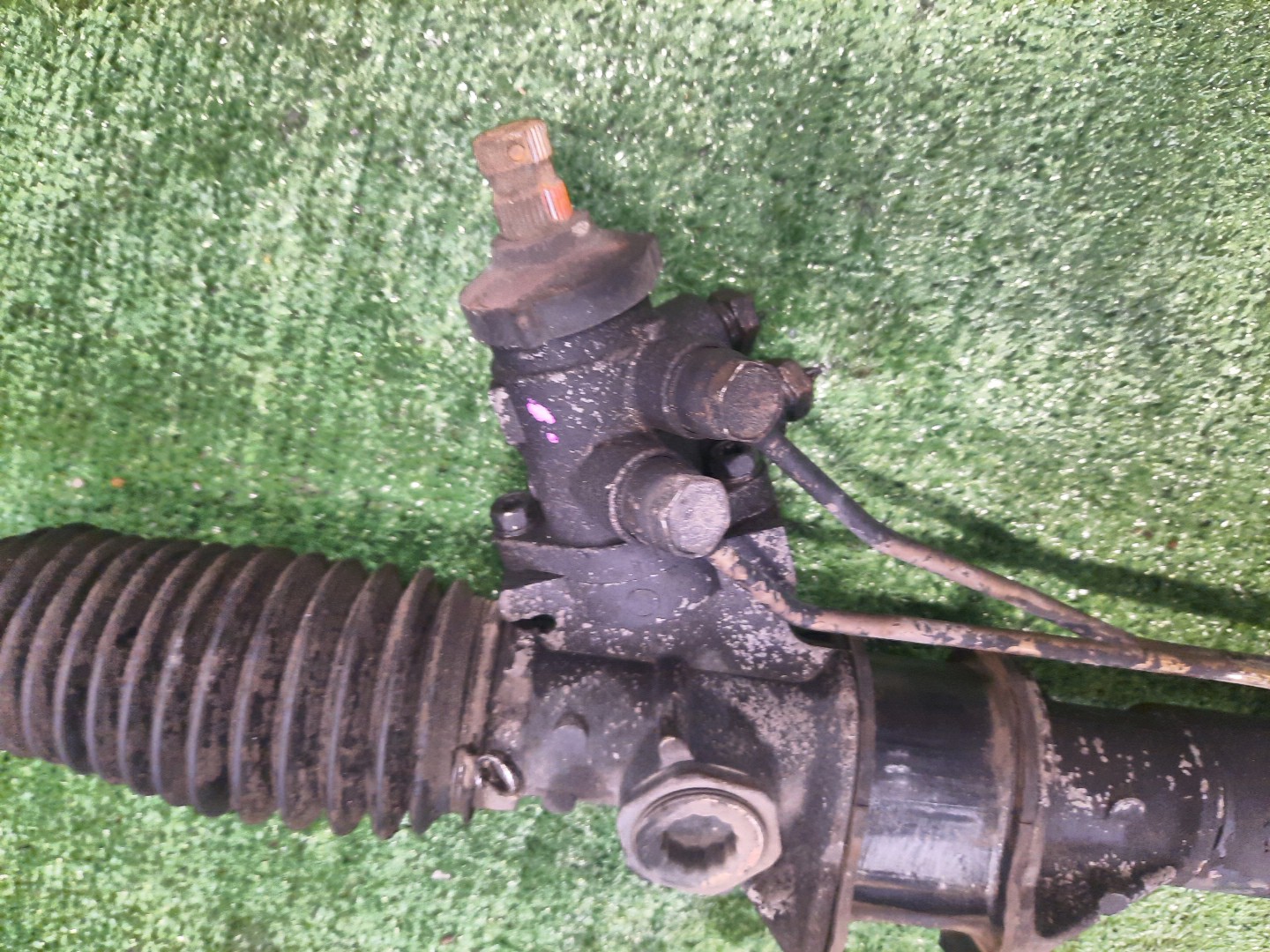 Рулевая рейка передняя MAZDA BONGO, TITAN SK22T, SK82V, SK82T, SK22V, SKF2V, SKP2V, SKP2L, SKP2T, SKF2T, SY56T R2, F8, RF-T, L8, WL 3 ракурс
