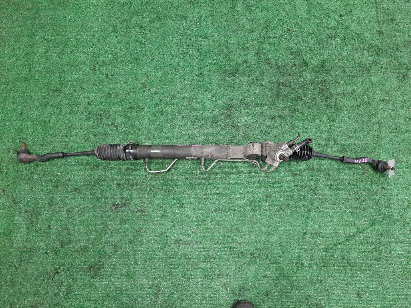 Рулевая рейка передняя NISSAN SKYLINE, STAGEA PV35, V35, HV35, M35, HM35, PM35 VQ35DE, VQ25DD, VQ30DD 1 ракурс Рулевая рейка передняя NISSAN SKYLINE, STAGEA PV35, V35, HV35, M35, HM35, PM35 VQ35DE, VQ25DD, VQ30DD 1 ракурс