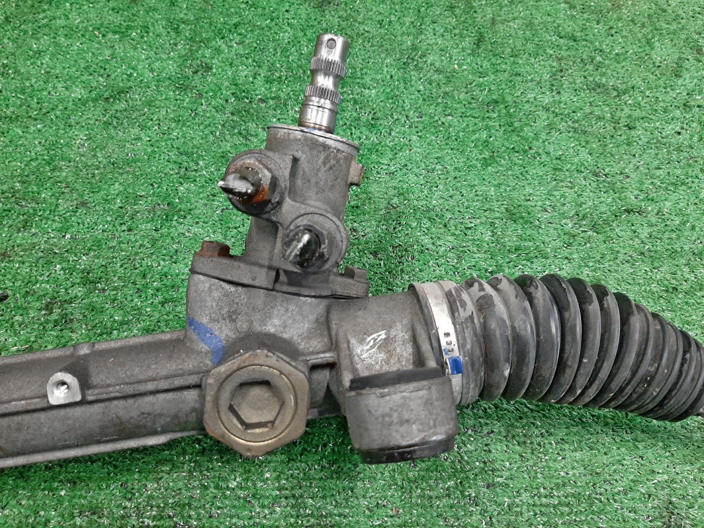 Рулевая рейка передняя TOYOTA VOLTZ ZZE136, ZZE137 1ZZ-FE, 2ZZ-GE 3 ракурс
