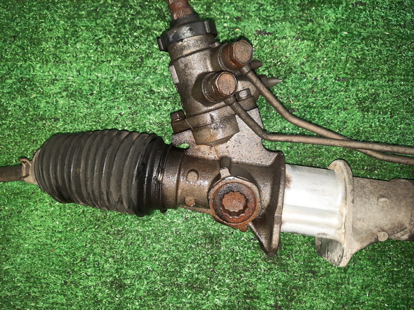 Рулевая рейка передняя MAZDA BONGO, TITAN SK22T, SK82V, SK82T, SK22V, SKF2V, SKP2V, SKP2L, SKP2T, SKF2T, SY56T R2, F8, RF-T, L8, WL 3 ракурс