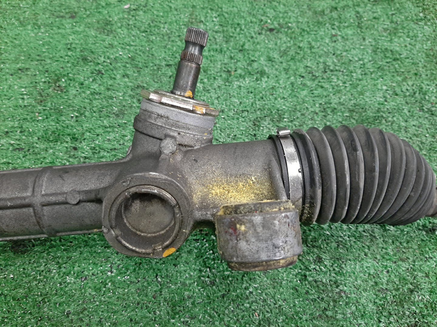 Рулевая рейка передняя TOYOTA COROLLA, COROLLA SPACIO, COROLLA FIELDER, ALLEX, COROLLA RUNX, WILL VS NZE121, NZE120, NZE121N, NZE121G, ZZE122, NZE127 1NZ-FE, 2NZ-FE, 1ZZ-FE 3 ракурс