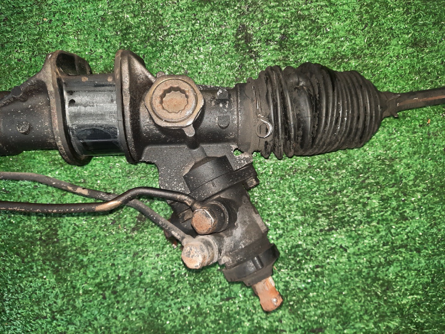 Рулевая рейка передняя MAZDA BONGO, TITAN SK22T, SK82V, SK82T, SK22V, SKF2V, SKP2V, SKP2L, SKP2T, SKF2T, SY56T R2, F8, RF-T, L8, WL 3 ракурс