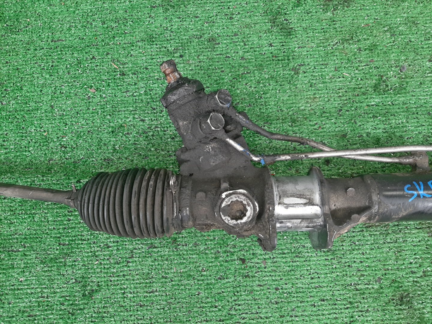 Рулевая рейка передняя MAZDA BONGO, TITAN SK22T, SK82V, SK82T, SK22V, SKF2V, SKP2V, SKP2L, SKP2T, SKF2T, SY56T R2, F8, RF-T, L8, WL 3 ракурс
