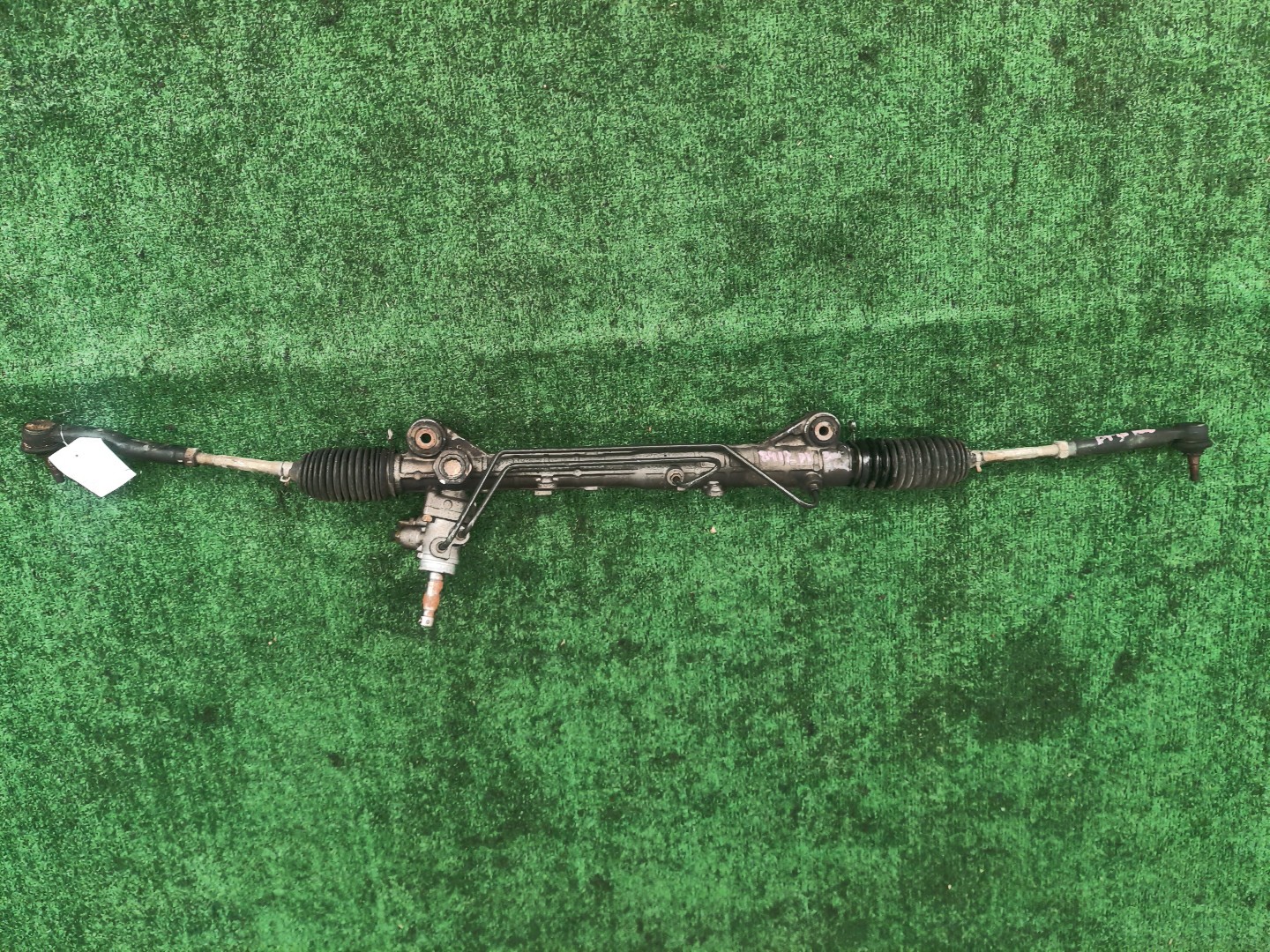 Рулевая рейка передняя  MAZDA DEMIO, VERISA DY3W, DY5W, DY3R, DY5R, DC5R, DC5W ZJ-VE, ZY-VE 1 ракурс