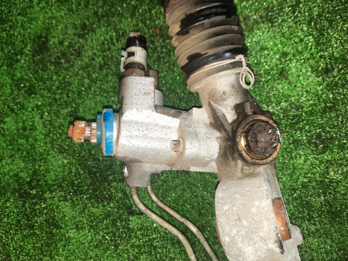 Рулевая рейка передняя NISSAN PRIMERA P12, QP12, TP12, HP12, RP12, WTP12, WHP12, WRP12 QR20DE, QG18DE, SR20VE, QR25DD 3 ракурс Рулевая рейка передняя NISSAN PRIMERA P12, QP12, TP12, HP12, RP12, WTP12, WHP12, WRP12 QR20DE, QG18DE, SR20VE, QR25DD 3 ракурс