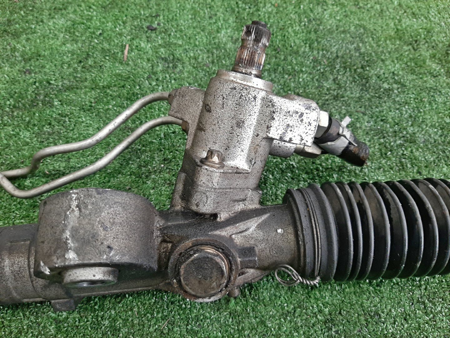 Рулевая рейка передняя NISSAN PRIMERA P12, QP12, TP12, HP12, RP12, WTP12, WHP12, WRP12 QR20DE, QG18DE, SR20VE, QR25DD 3 ракурс Рулевая рейка передняя NISSAN PRIMERA P12, QP12, TP12, HP12, RP12, WTP12, WHP12, WRP12 QR20DE, QG18DE, SR20VE, QR25DD 3 ракурс