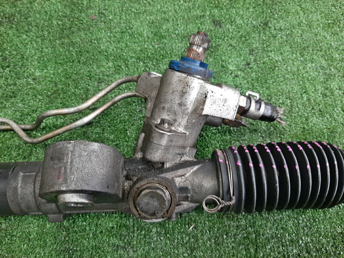 Рулевая рейка передняя NISSAN PRIMERA P12, QP12, TP12, HP12, RP12, WTP12, WHP12, WRP12 QG18DE, QR20DE, SR20VE, QR25DD 3 ракурс Рулевая рейка передняя NISSAN PRIMERA P12, QP12, TP12, HP12, RP12, WTP12, WHP12, WRP12 QG18DE, QR20DE, SR20VE, QR25DD 3 ракурс