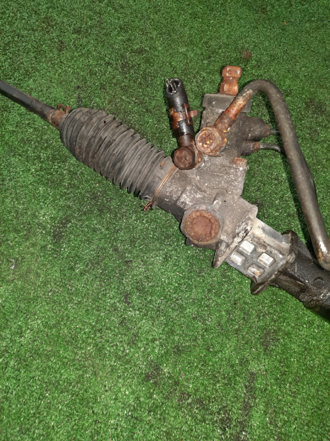 Рулевая рейка передняя SUZUKI ESCUDO, GRAND ESCUDO TD62W, TD32W, TA02W, TX92W, TD02W, TA52W, TL52W, TD52W H25A, RF-T, G16A, H27A, J20A 3 ракурс